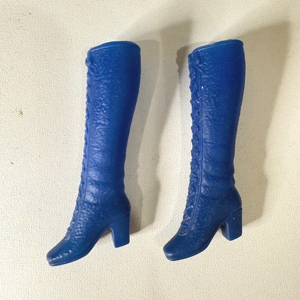 Vintage 1970s Barbie Navy Blue Lace Up Squishy Boots 3382 Korea Mod Go Go